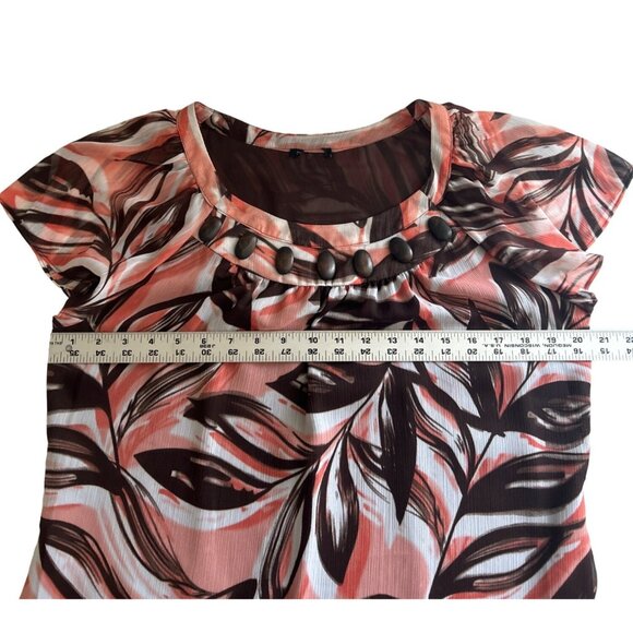 Women's Leaf Print Short Sleeve Top With Decorative Buttons, NO LABELS - Picture 5 of 7